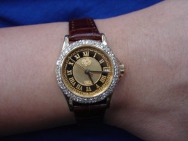 台中 流當品拍賣 瑞士 原裝 PAMP 鑽圈 18K 石英 9999金幣錶 女錶 超閃亮 喜歡價可議