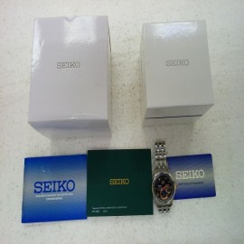台中流當品拍賣 流當手錶 原裝 SEIKO 精工錶 人動 電能 自動追時 年曆 自動 9成5新 盒單齊